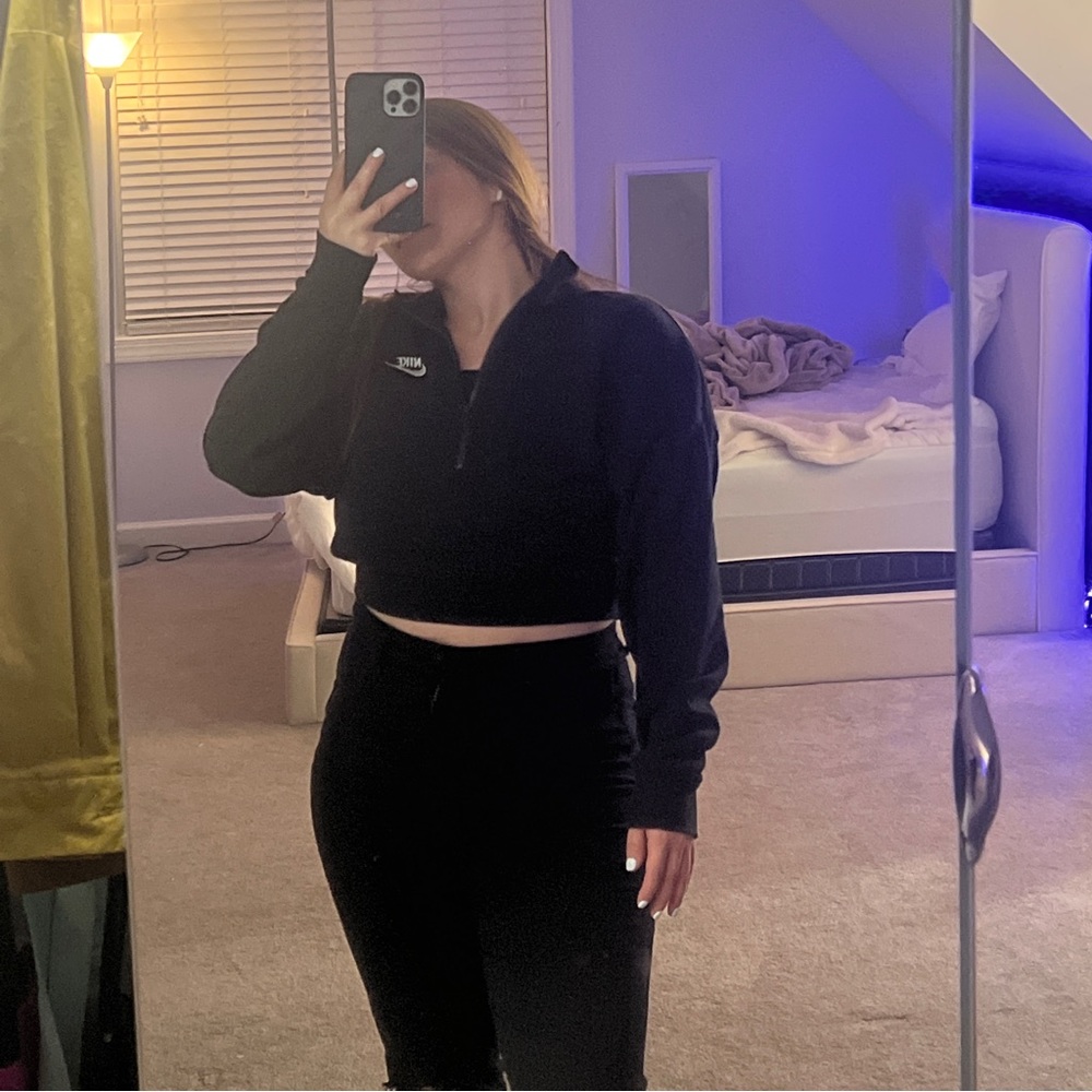 Nike Sweater